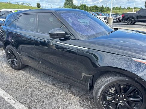 Used 2021 Land Rover Range Rover Velar S AWD/4WD image 2