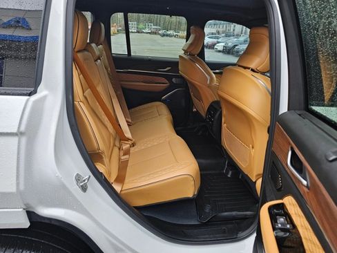 Used 2022 Jeep Grand Cherokee Summit w/ Advanced Protech Group IV image 11