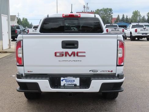 Used 2022 GMC Canyon AT4 w/ Trailering Package AWD/4WD image 10