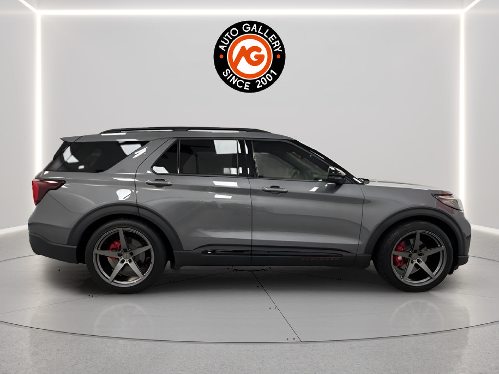 Used 2026 Ford Explorer ST w/ Sun And Sound Package AWD/4WD image 8