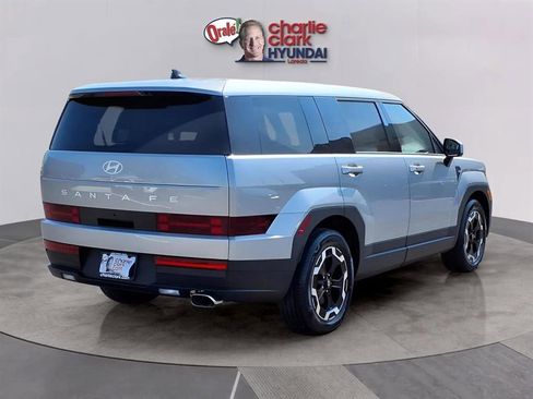 New 2026 Hyundai Santa Fe SE image 5