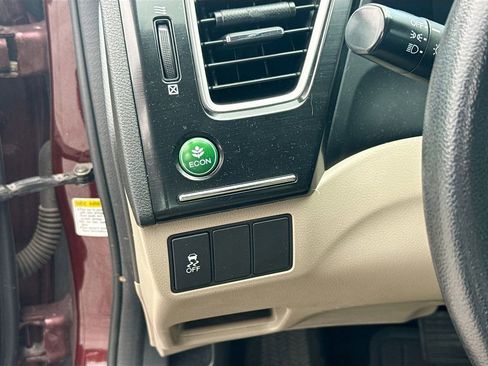 Used 2013 Honda Civic LX image 10