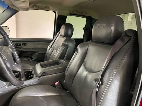 Used 2003 Chevrolet Silverado 1500 SS AWD/4WD image 20