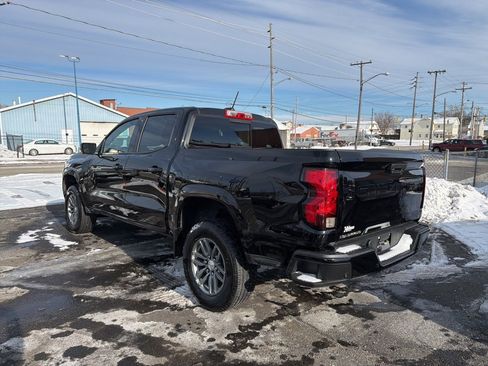Used 2024 Chevrolet Colorado LT w/ LT Convenience Package II image 5