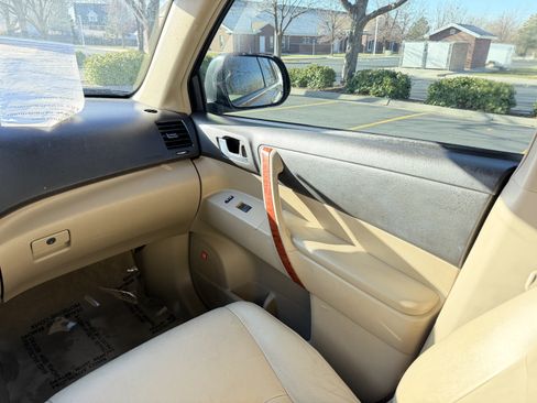 Used 2009 Toyota Highlander Limited AWD/4WD image 19