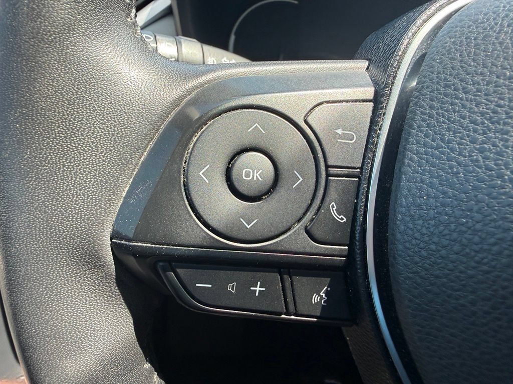 Used 2019 Toyota RAV4 Adventure w/ Cold Weather Package AWD/4WD image 17