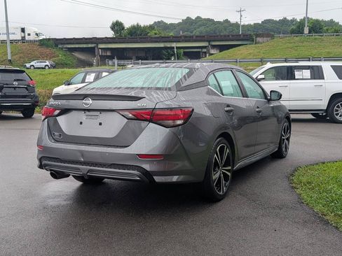 Used 2022 Nissan Sentra SR FWD image 5