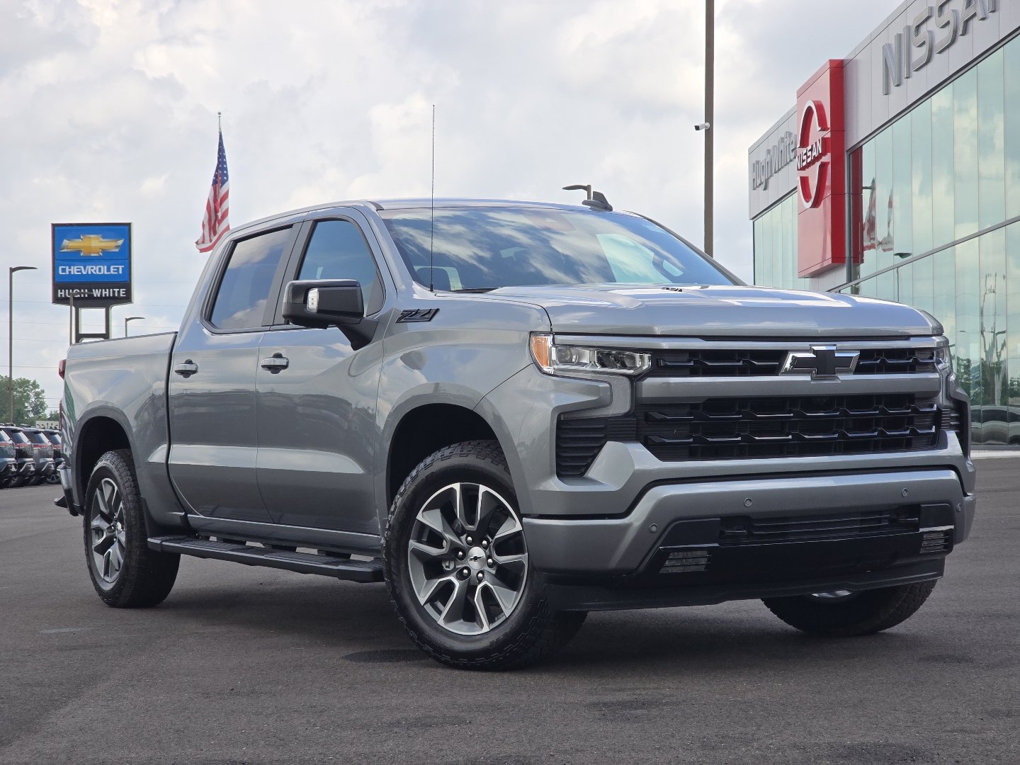 New 2026 Chevrolet Silverado 1500 RST w/ RST All Star Premium Package AWD/4WD image 2