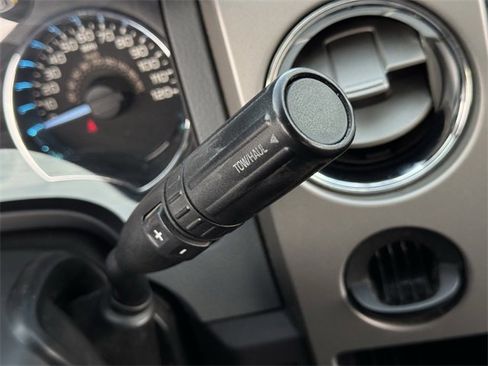 Used 2011 Ford F150 XLT w/ XLT Convenience Pkg image 19