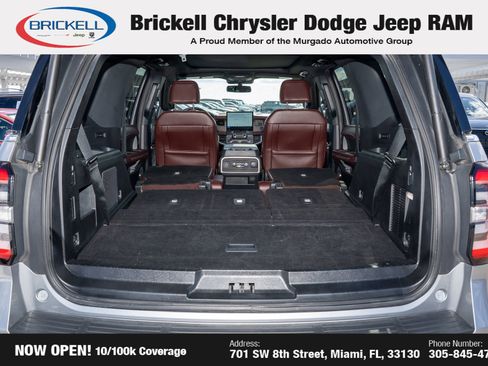 Used 2023 Ford Expedition Limited image 10