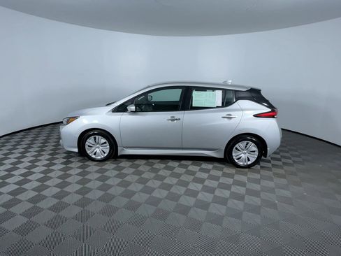 Certified 2025 Nissan Leaf S image 6