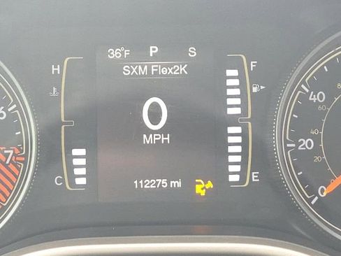 Used 2015 Jeep Cherokee Latitude w/ Cold Weather Group image 44