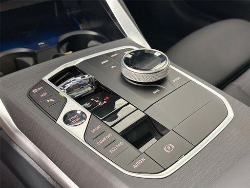 New 2026 BMW i4 xDrive40i w/ M Sport Package AWD/4WD image 31