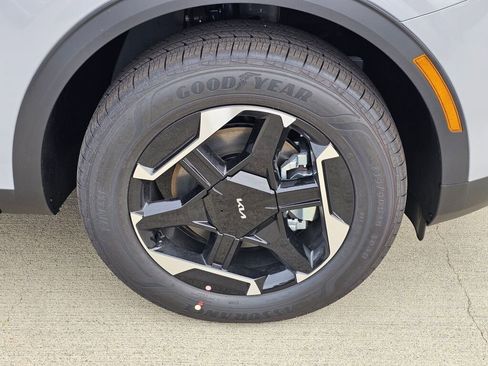 New 2026 Kia Sportage S image 29