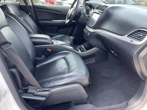 Used 2017 Dodge Journey GT AWD/4WD image 33