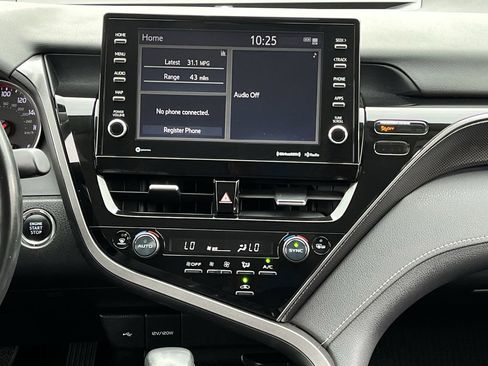 Used 2023 Toyota Camry XSE FWD image 15