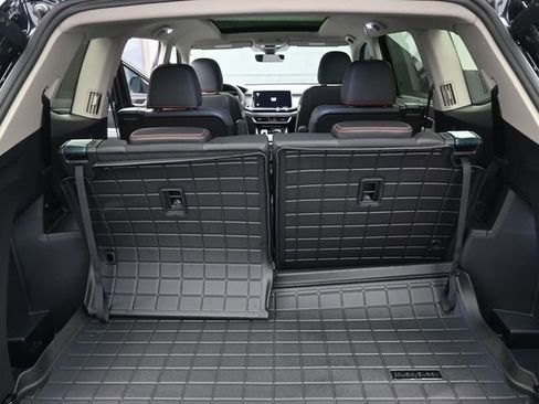 New 2026 Volkswagen Atlas Peak Edition image 14