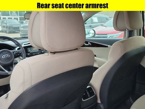 Used 2017 Kia Sorento LX image 25