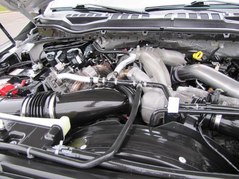 Used 2022 Ford F350 XLT w/ XLT Premium Package image 36