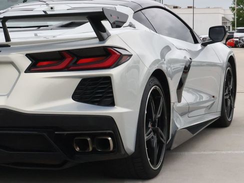 Used 2021 Chevrolet Corvette Stingray Preferred Cpe w/ Z51 Performance Package image 12