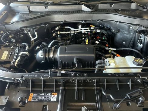 Certified 2023 Ford Explorer XLT w/ Equipment Group 202A RWD image 21