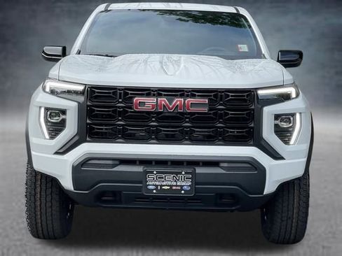 New 2026 GMC Canyon Elevation image 25