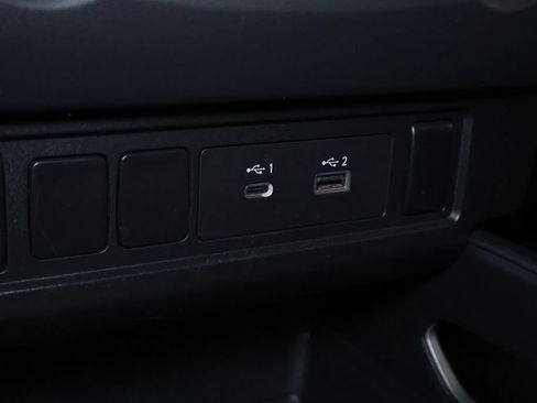 Used 2023 Nissan Frontier SV AWD/4WD image 27