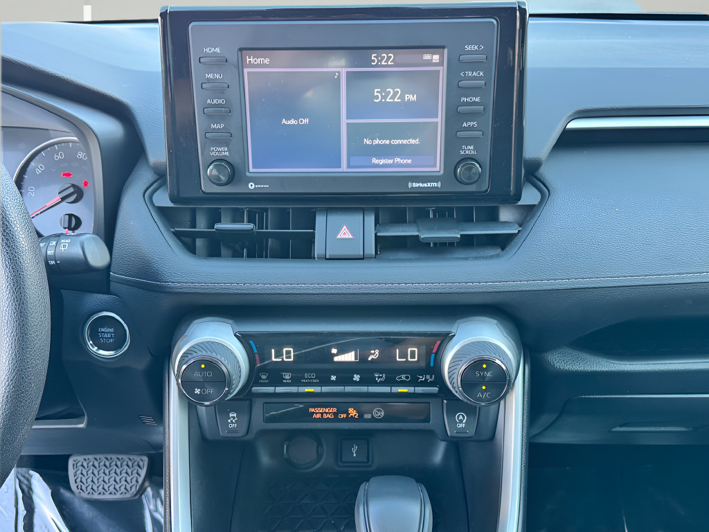 Used 2020 Toyota RAV4 XLE FWD image 17