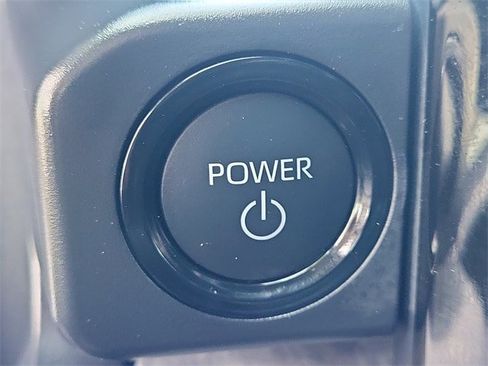 Used 2024 Toyota Tacoma Trailhunter image 29