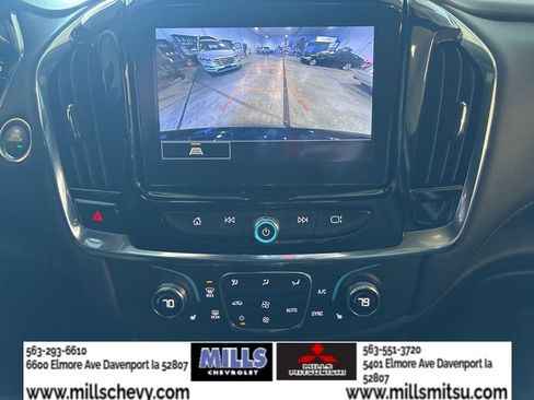 Used 2023 Chevrolet Traverse LT image 20