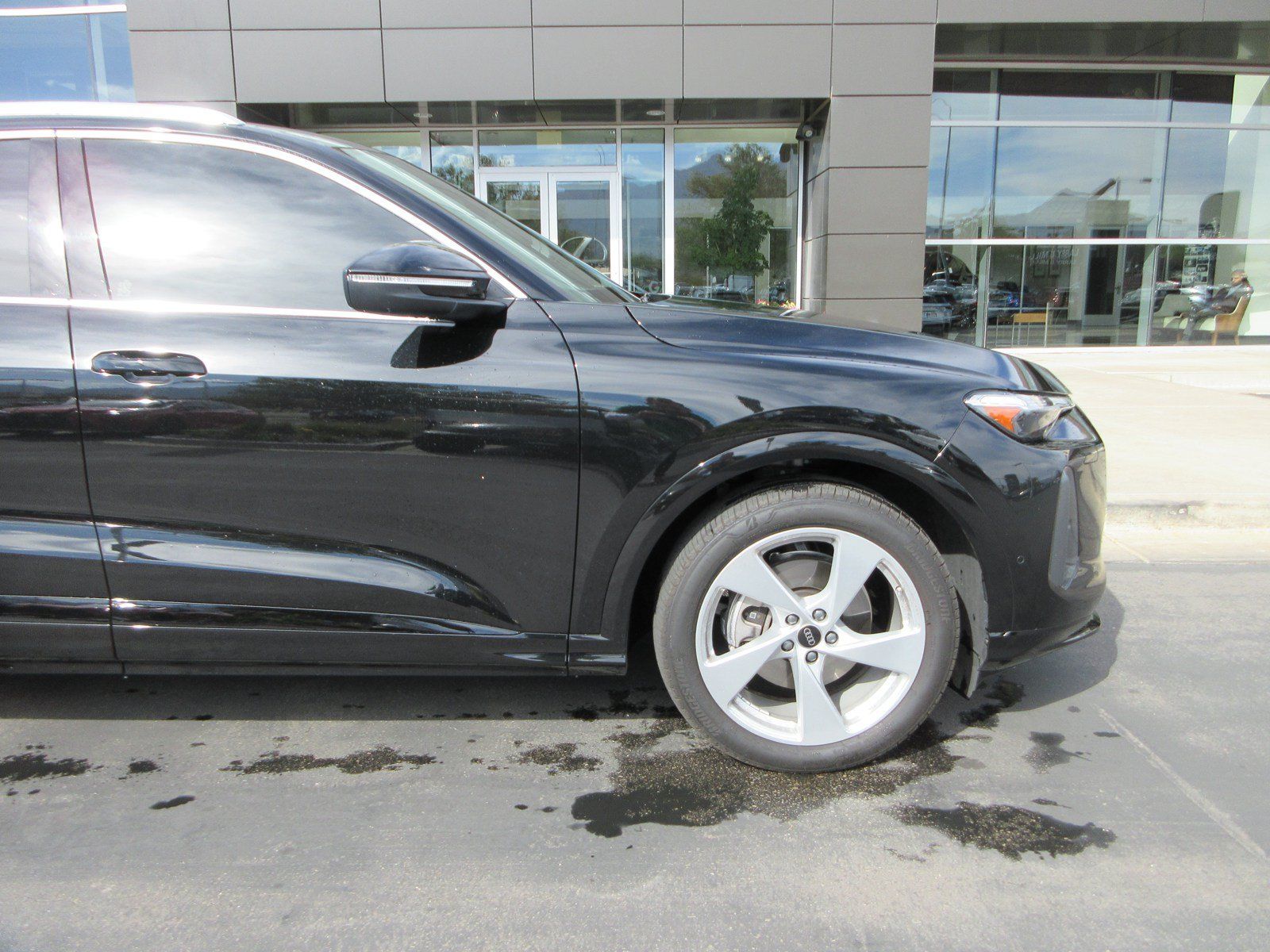 Used 2025 Audi Q5 Prestige AWD/4WD image 13