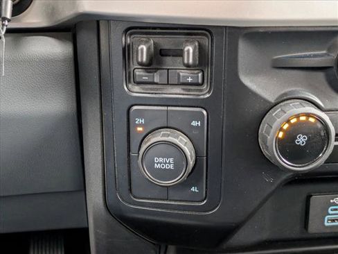 Used 2025 Ford F250 XLT image 16