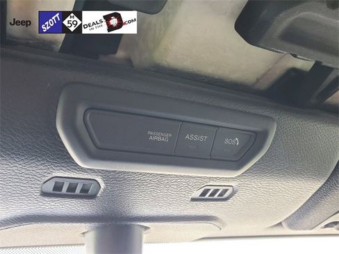 Used 2019 Jeep Wrangler Unlimited Rubicon w/ Dual Top Group image 35