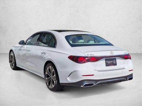 New 2026 Mercedes-Benz E 350 4MATIC Sedan image 9