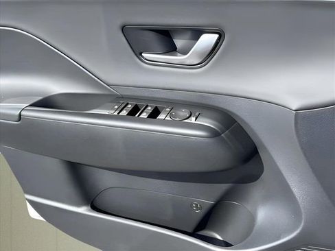 New 2026 Hyundai Kona SEL Premium FWD image 15