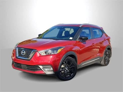 Used 2020 Nissan Kicks SR w/ SR Premium Package image 1