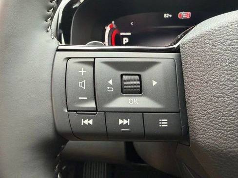 New 2026 Nissan Pathfinder SL w/ SL Premium Package image 16