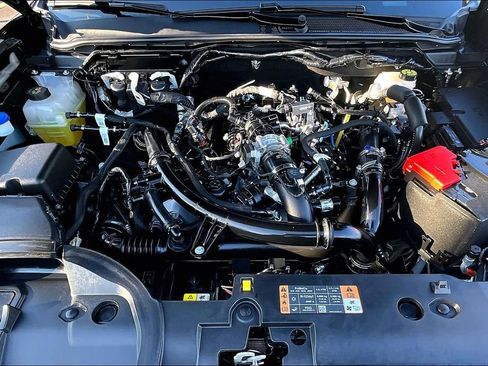 Used 2025 Ford Ranger XLT image 10