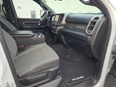 Used 2024 RAM 2500 Big Horn image 6