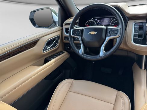 Used 2021 Chevrolet Tahoe Premier w/ Premium Package AWD/4WD image 23