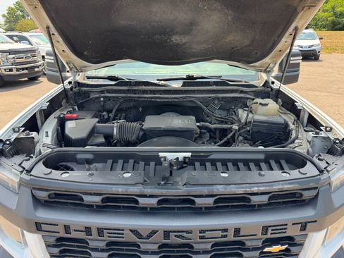 Used 2021 Chevrolet Silverado 2500 W/T w/ WT Convenience Package AWD/4WD image 23