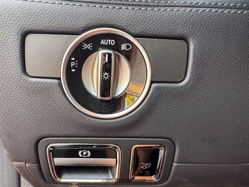 Used 2019 Mercedes-Benz AMG GT R image 24