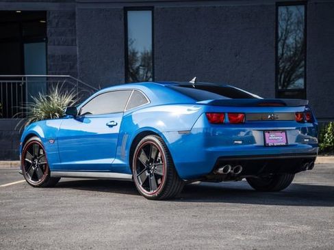 Used 2013 Chevrolet Camaro SS w/ Hot Wheels Special Edition image 54