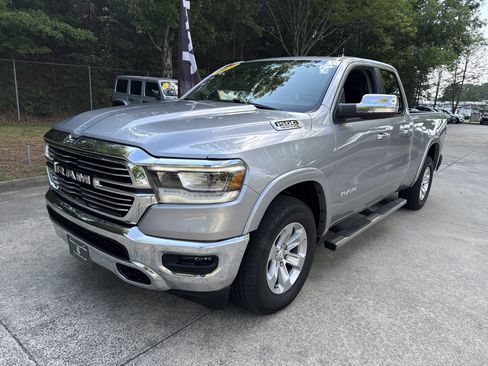 Used 2020 RAM 1500 Laramie AWD/4WD image 4