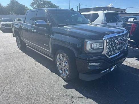 Used 2018 GMC Sierra 1500 Denali w/ Denali Ultimate Package AWD/4WD image 2