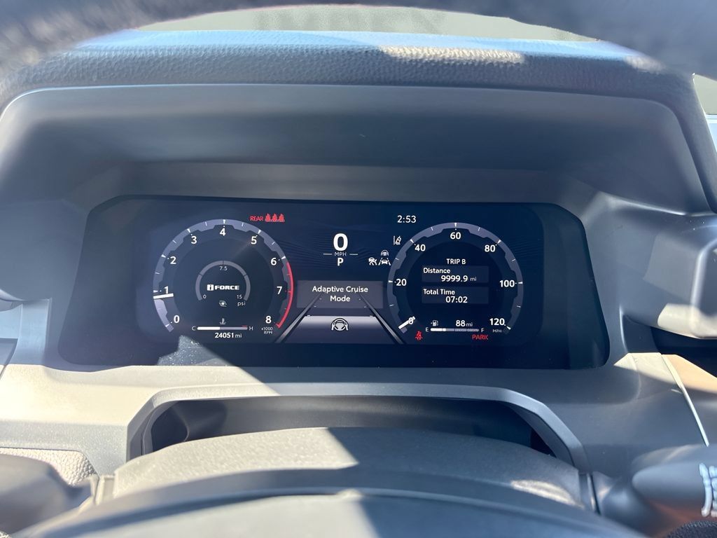Used 2024 Toyota Tacoma TRD Sport AWD/4WD image 19