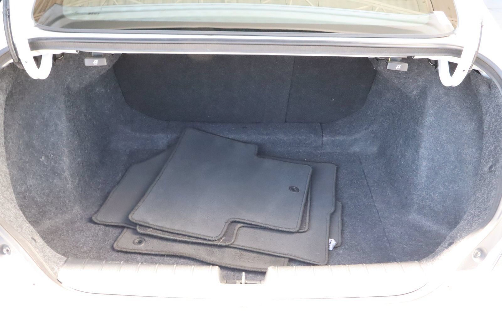 Used 2020 Honda Civic EX image 38