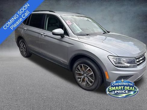 Used 2020 Volkswagen Tiguan SE R-Line AWD/4WD image 1