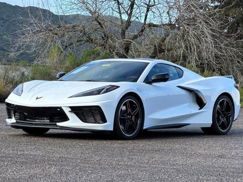 Certified 2021 Chevrolet Corvette Stingray Premium Cpe w/ Z51 Performance Package image 8