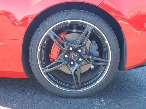 Certified 2024 Chevrolet Corvette Stingray Preferred Cpe w/ 2LT image 28